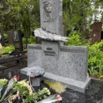 На могилі поетки та художниці Ніки Кожушко встановили пам’ятник
